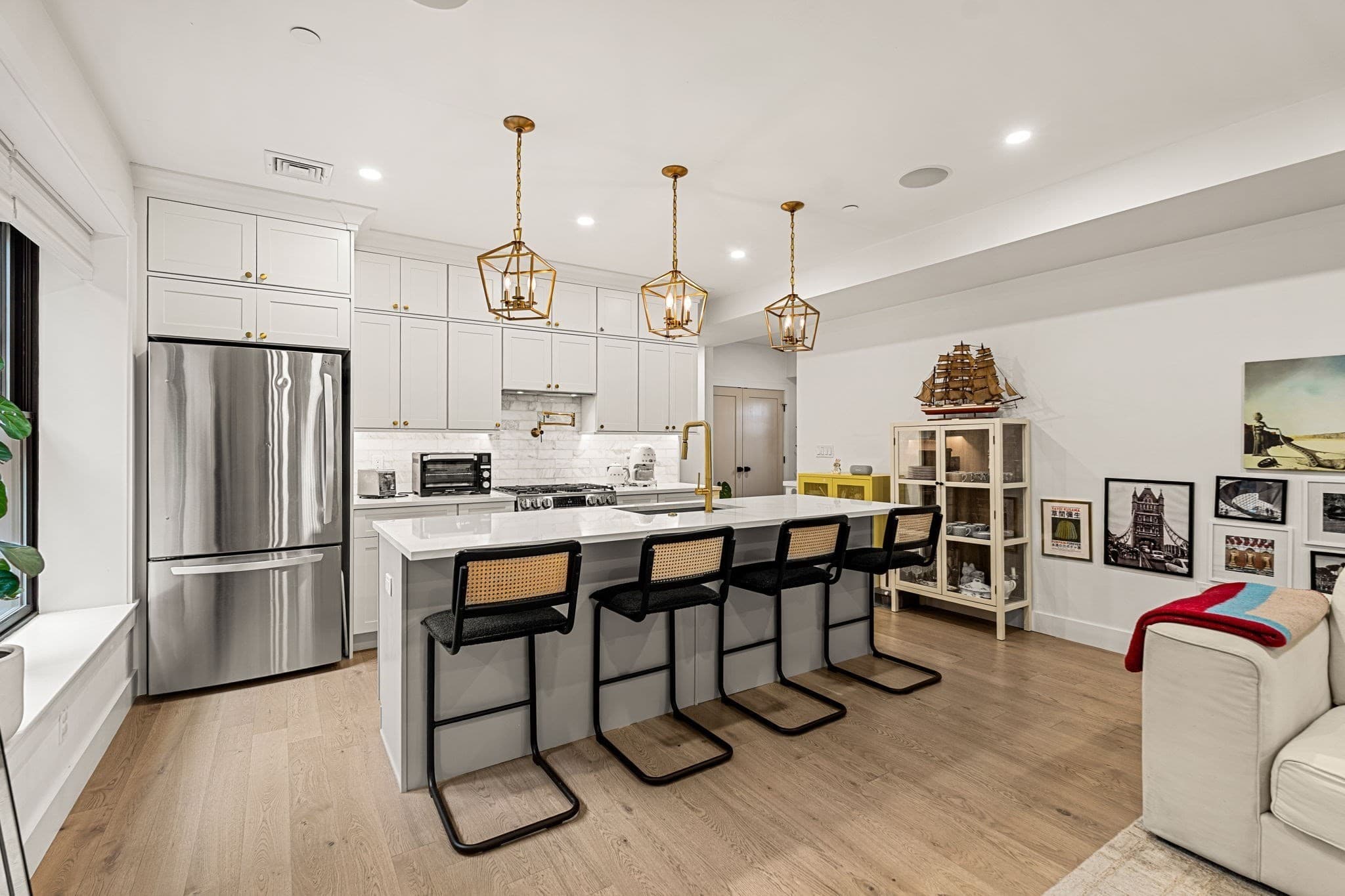 Condominium at 12 Bowdoin Ave # 1, Boston MA 02121, Boston, photo 4 of 17