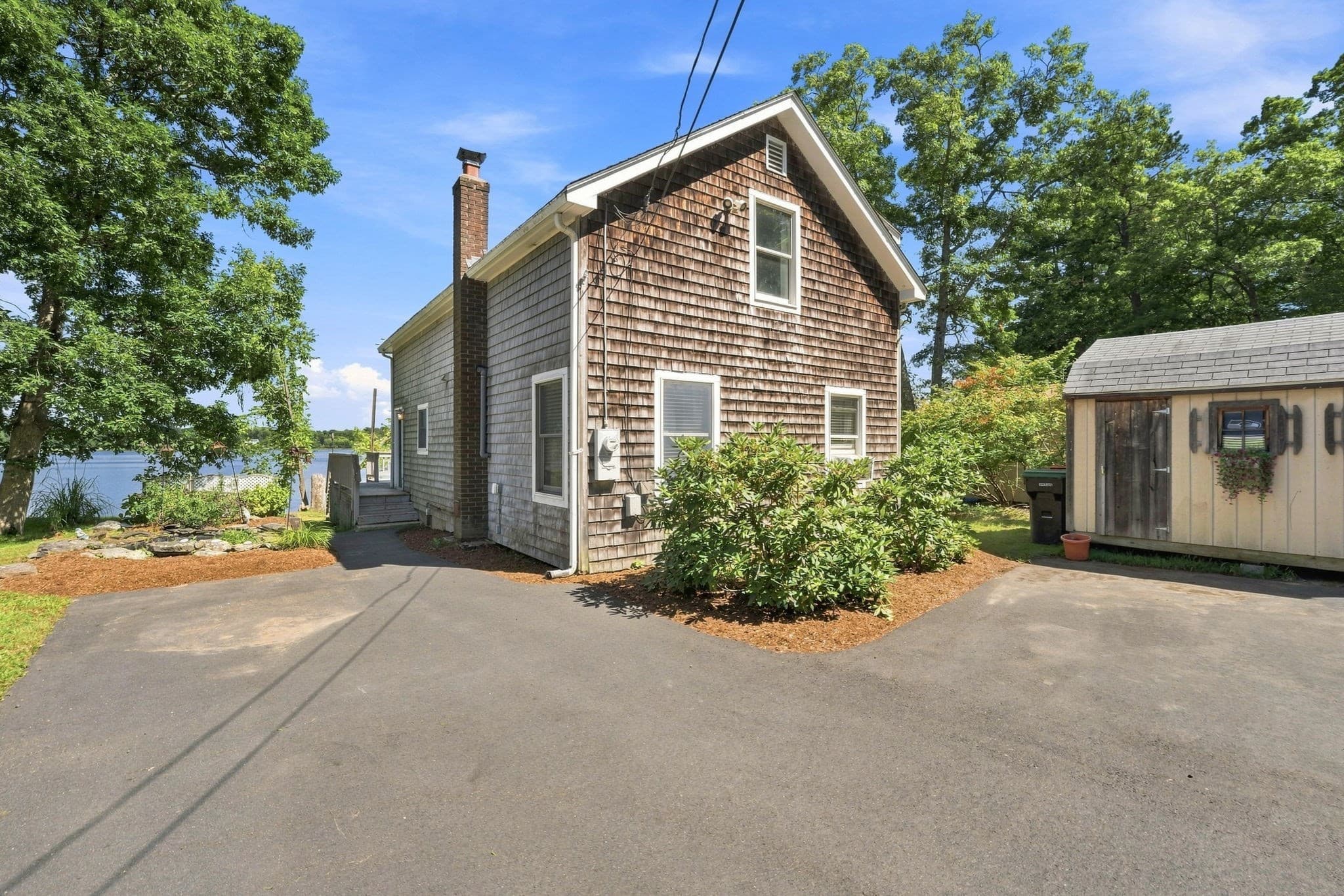 111 King Philip Rd, Norton MA 02766