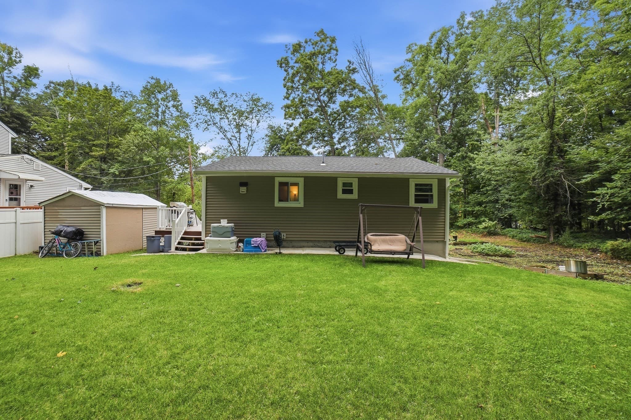 Single Family Residence at 48 Sorrento St, Worcester MA 01602, Worcester, photo 3 of 26