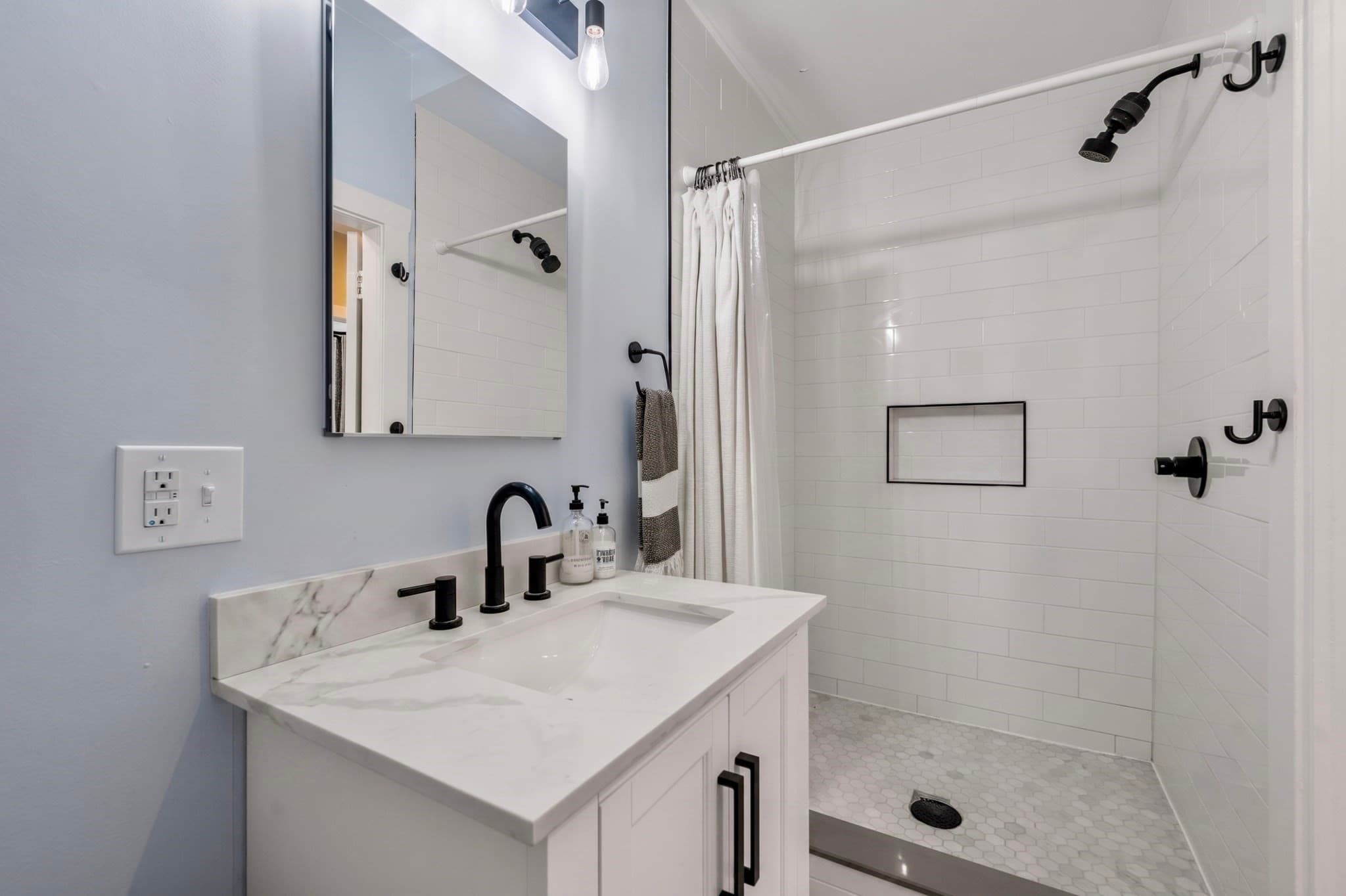 Condominium at 21 Lamson St # 2, Boston MA 02128, Boston, photo 9 of 14