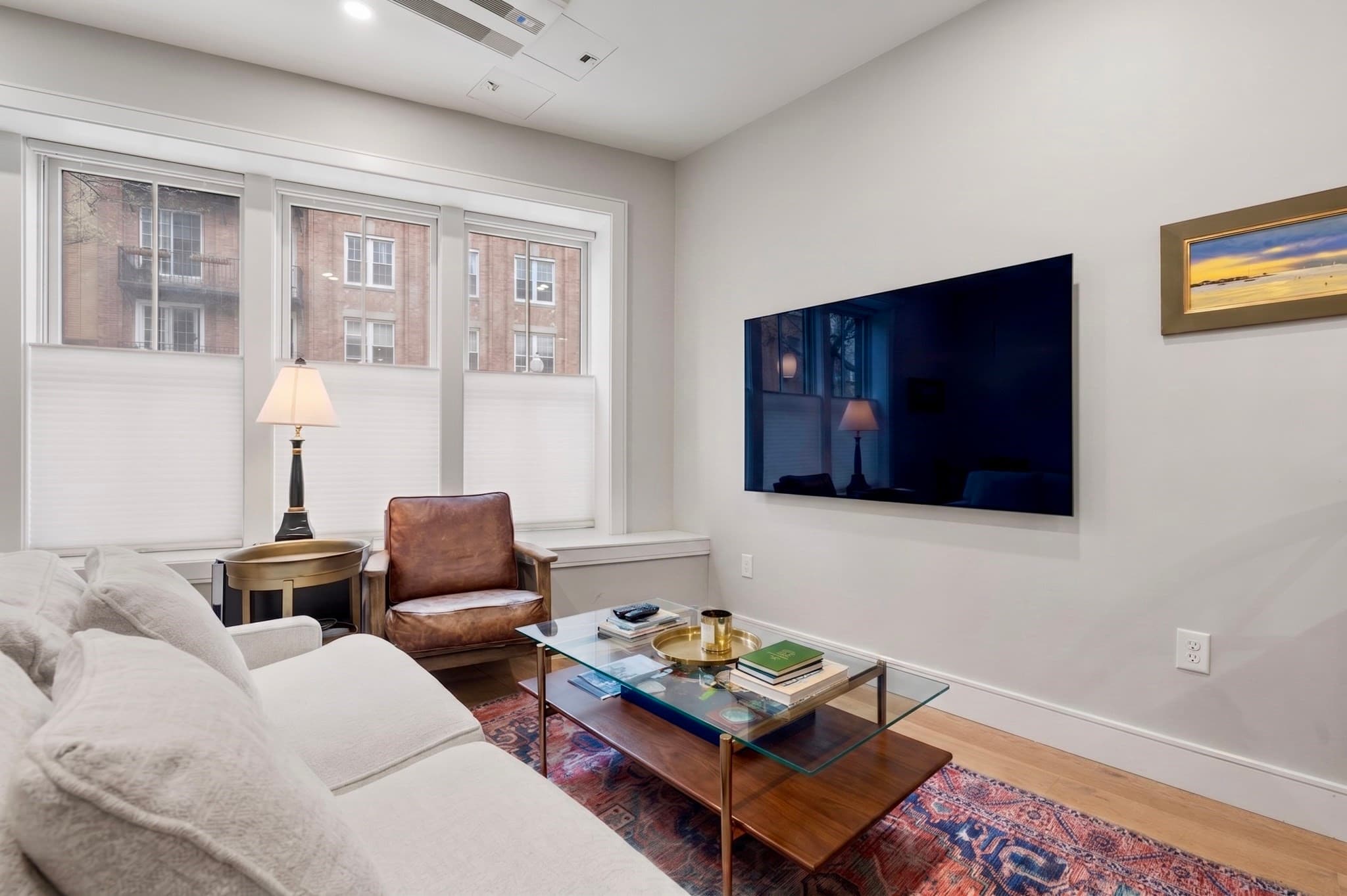Condominium at 471 Hanover St # 2, Boston MA 02113, Boston, photo 2 of 12