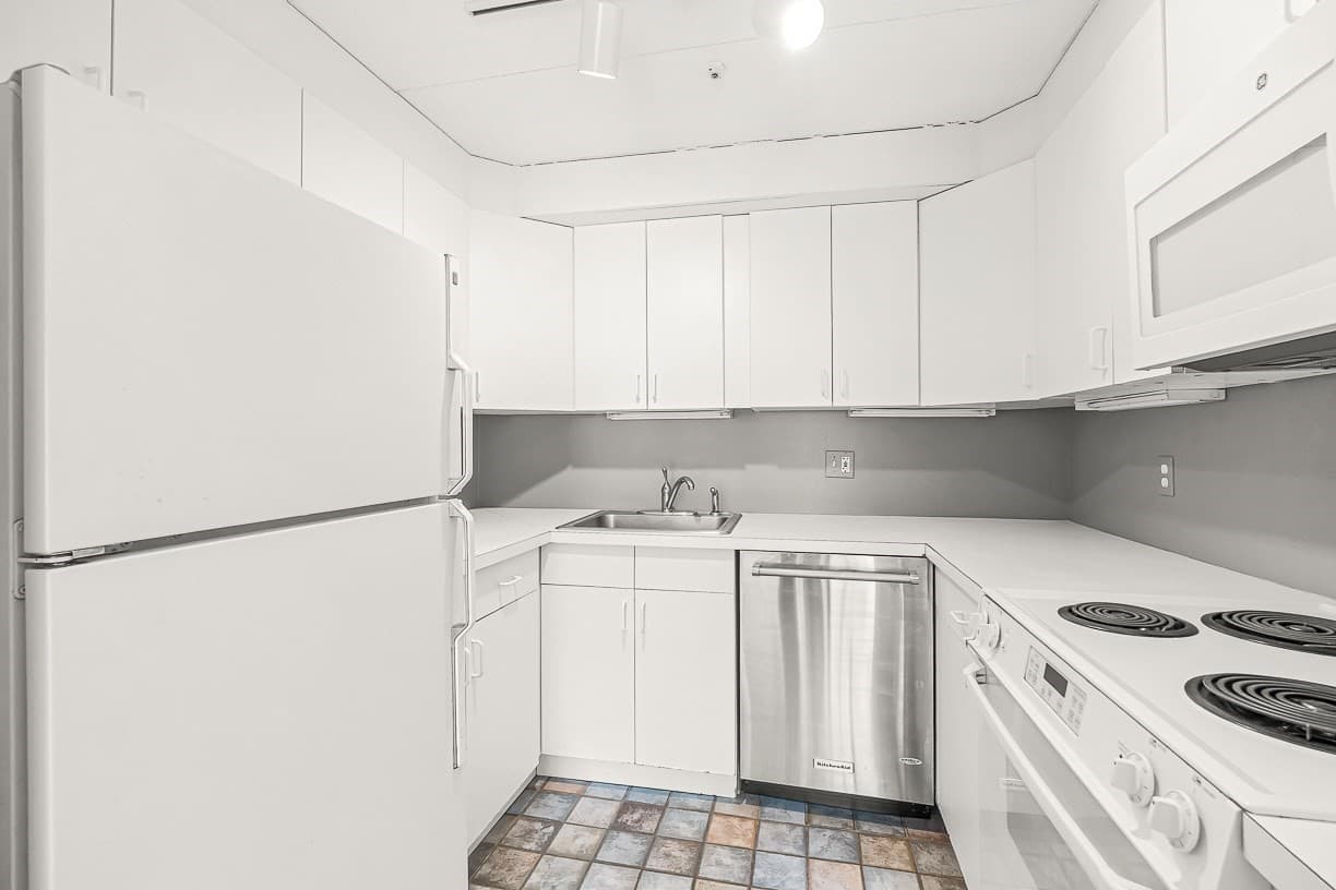 Condominium at 17 Healey St # 201, Cambridge MA 02138, Cambridge, photo 7 of 24