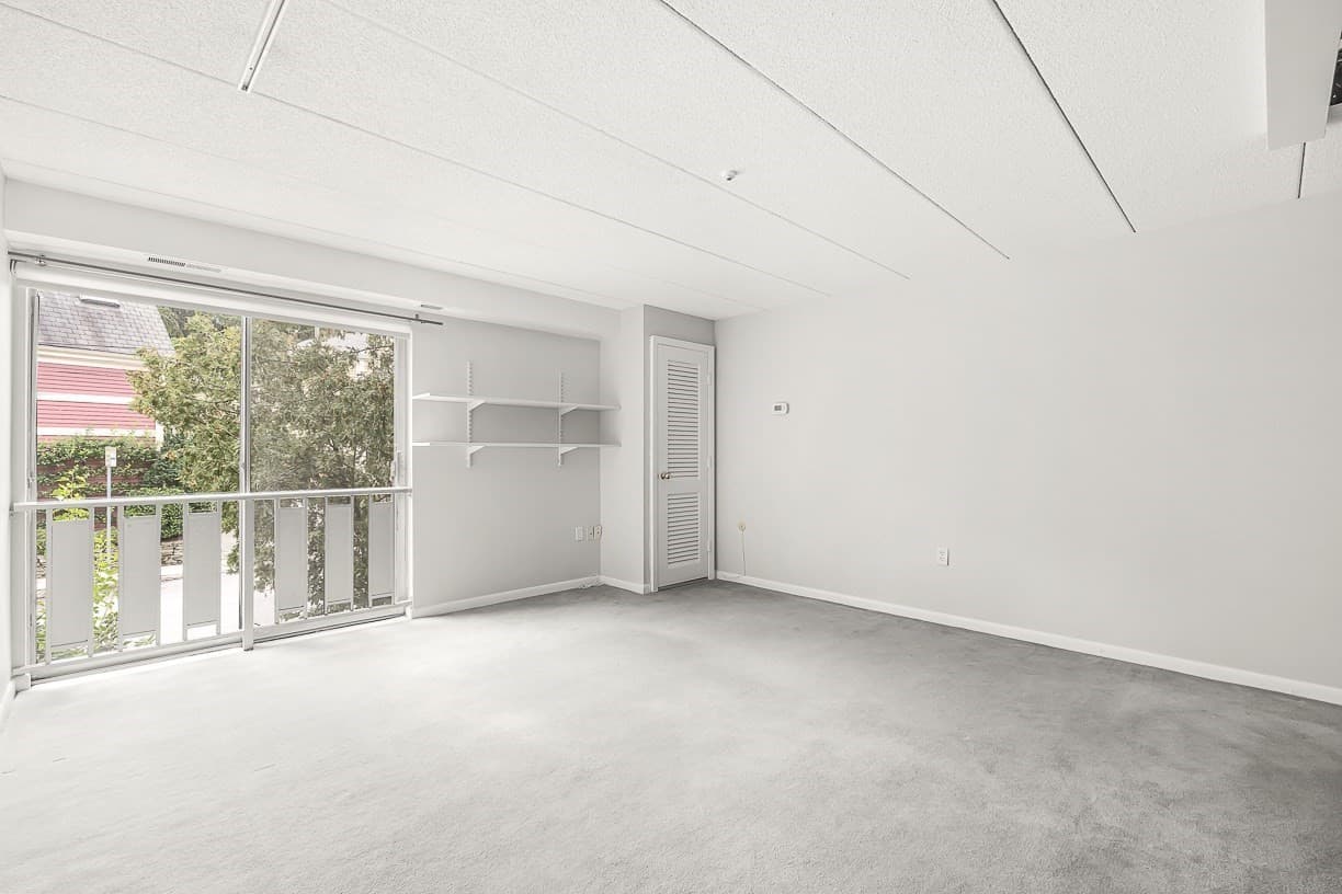 Condominium at 17 Healey St # 201, Cambridge MA 02138, Cambridge, photo 5 of 24