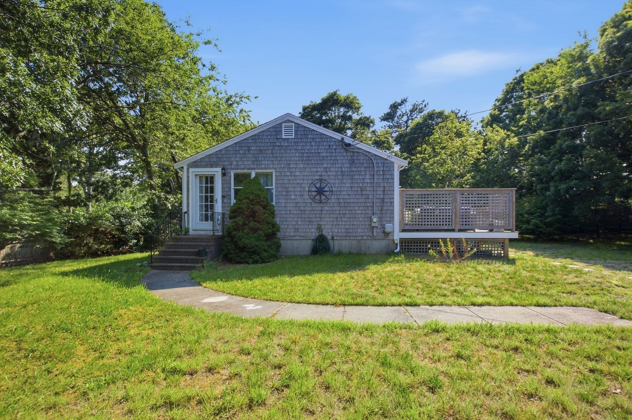 15 Commercial Street, Yarmouth MA 02664