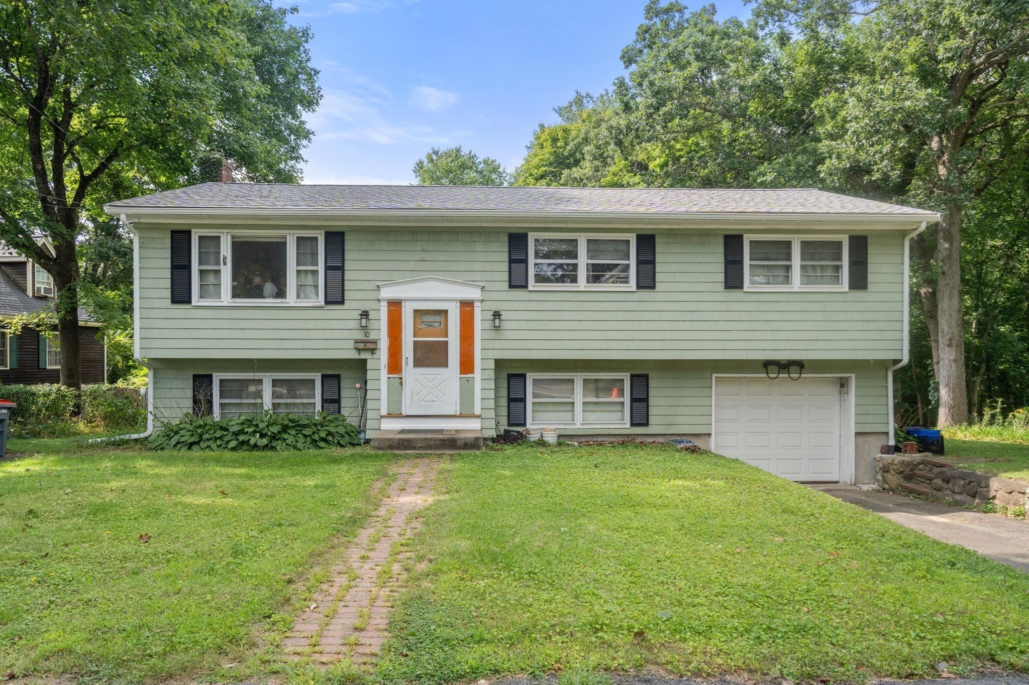 Single Family Residence at 10 Everett St, Maynard MA 01754, Maynard, photo 2 of 29