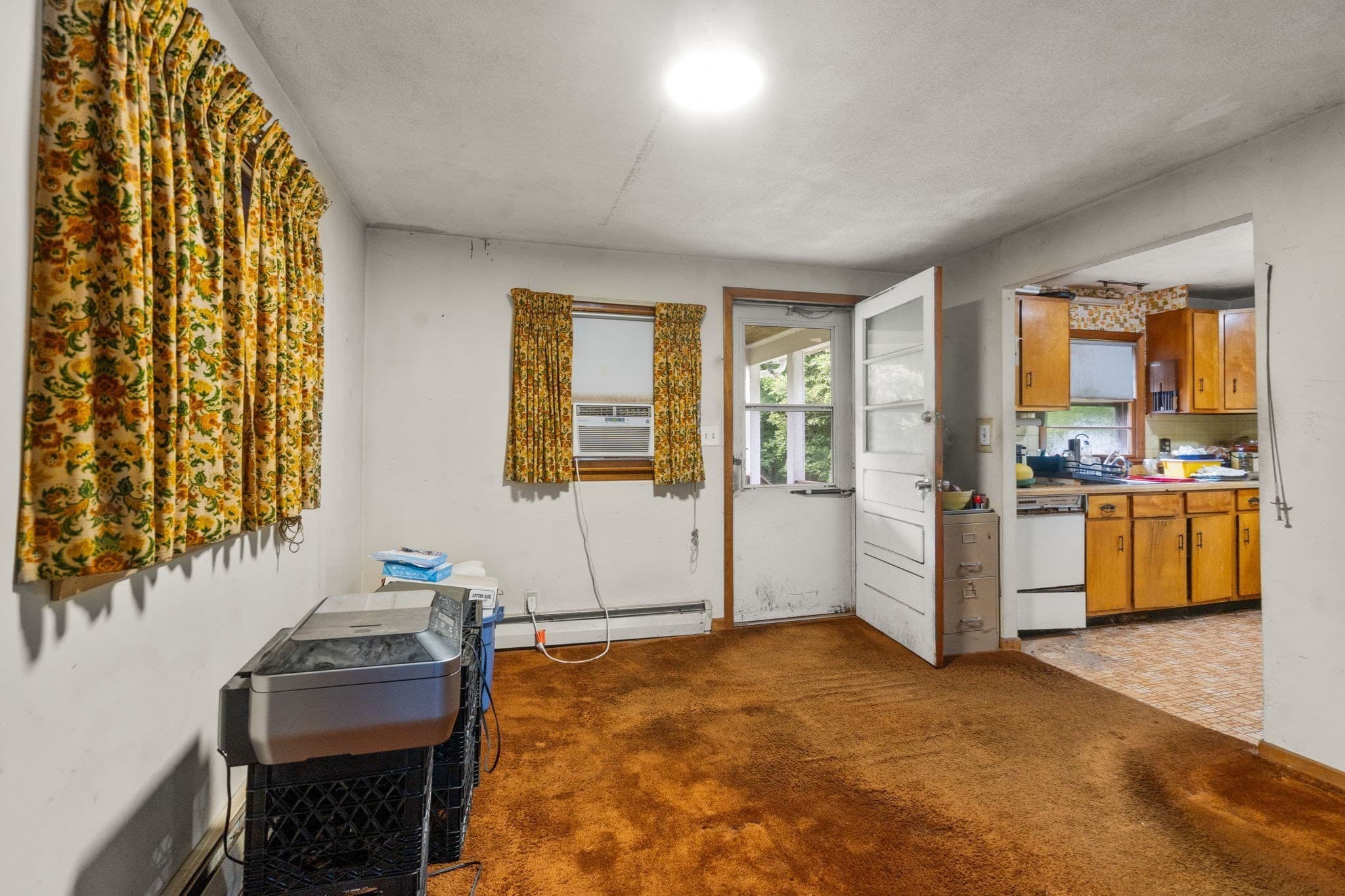 Single Family Residence at 10 Everett St, Maynard MA 01754, Maynard, photo 10 of 29