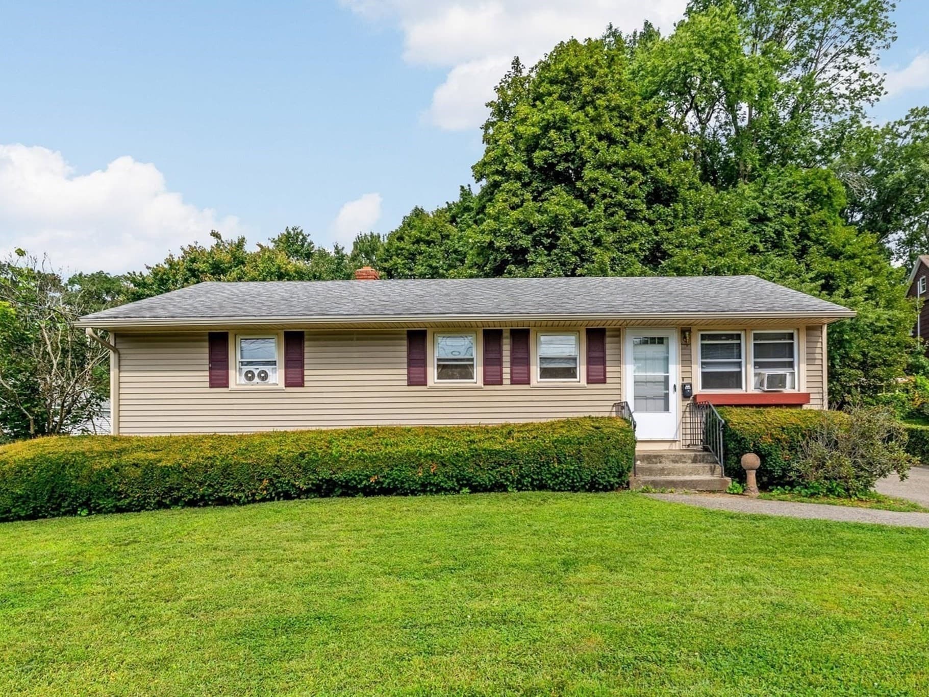 210 Stafford Street, Worcester MA 01603