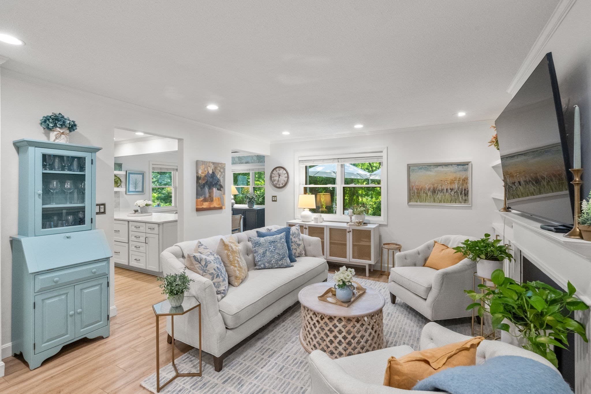 Condominium at 2408 Hockley Dr # 2408, Hingham MA 02043, Hingham, photo 2 of 37