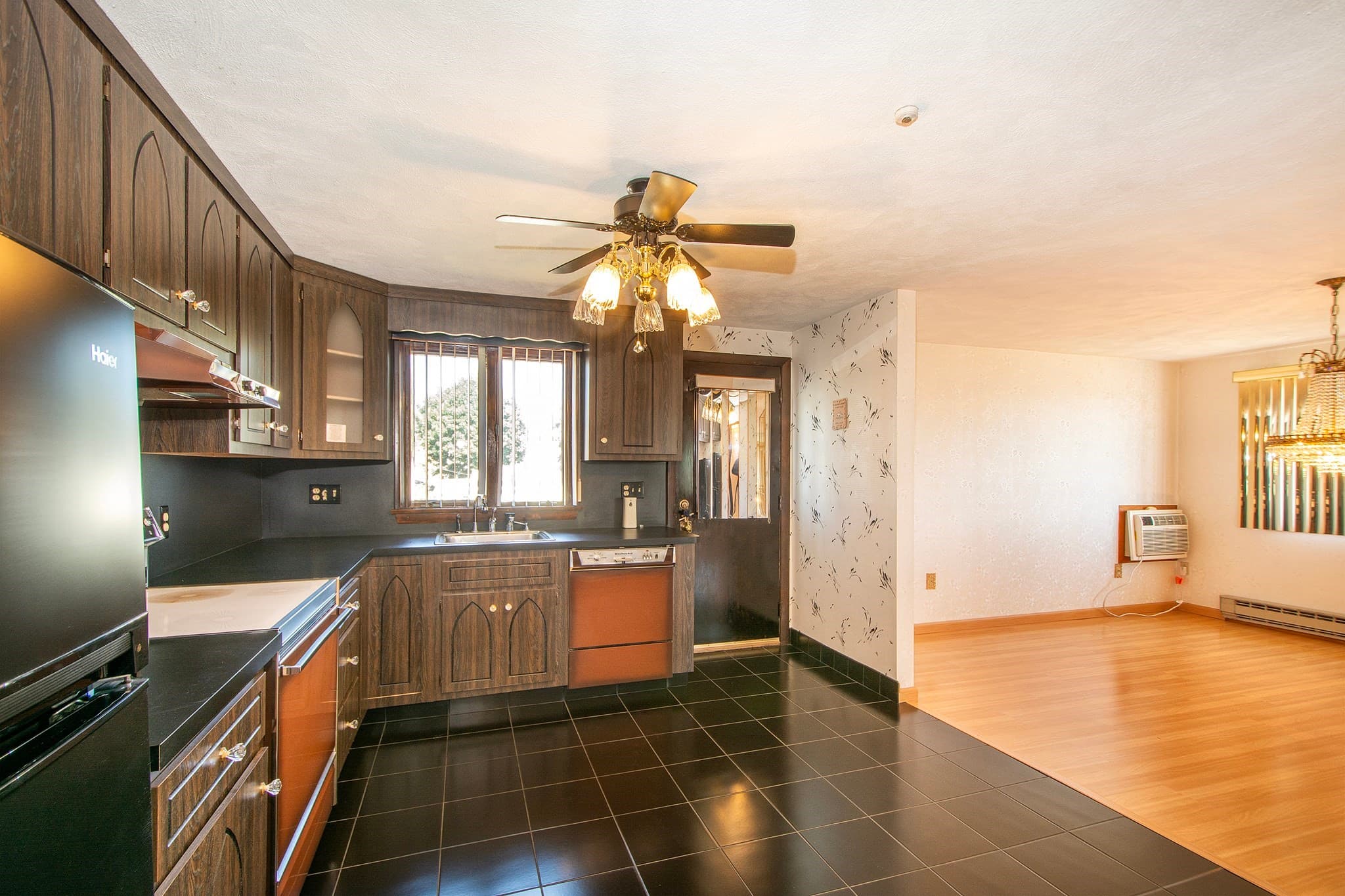 2 Family - 2 Units Side by Side at 531 Quincy Shore Drive, Quincy MA 02171, Quincy, photo 16 of 42
