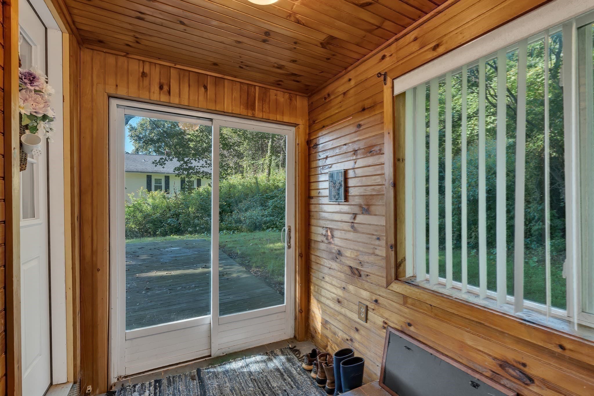 Single Family Residence at 12 South Street, Leicester MA 01611, Leicester, photo 11 of 34