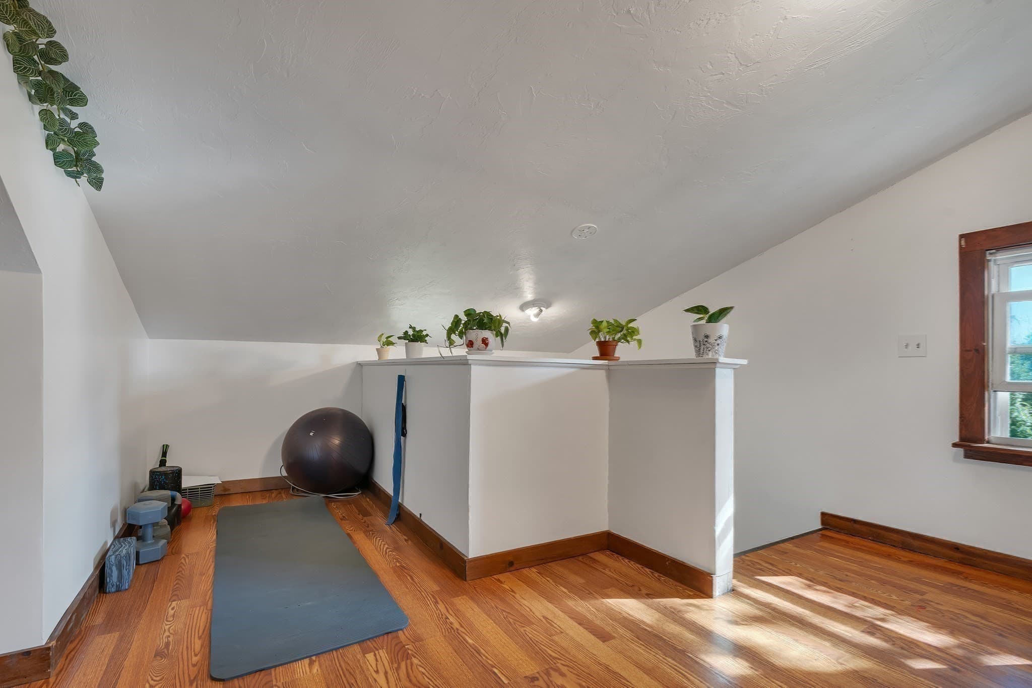 Single Family Residence at 12 South Street, Leicester MA 01611, Leicester, photo 25 of 34