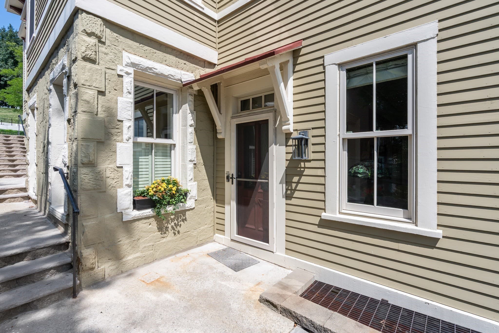 Condominium at 56 Thomas Park # 1, Boston MA 02127, Boston, photo 3 of 41