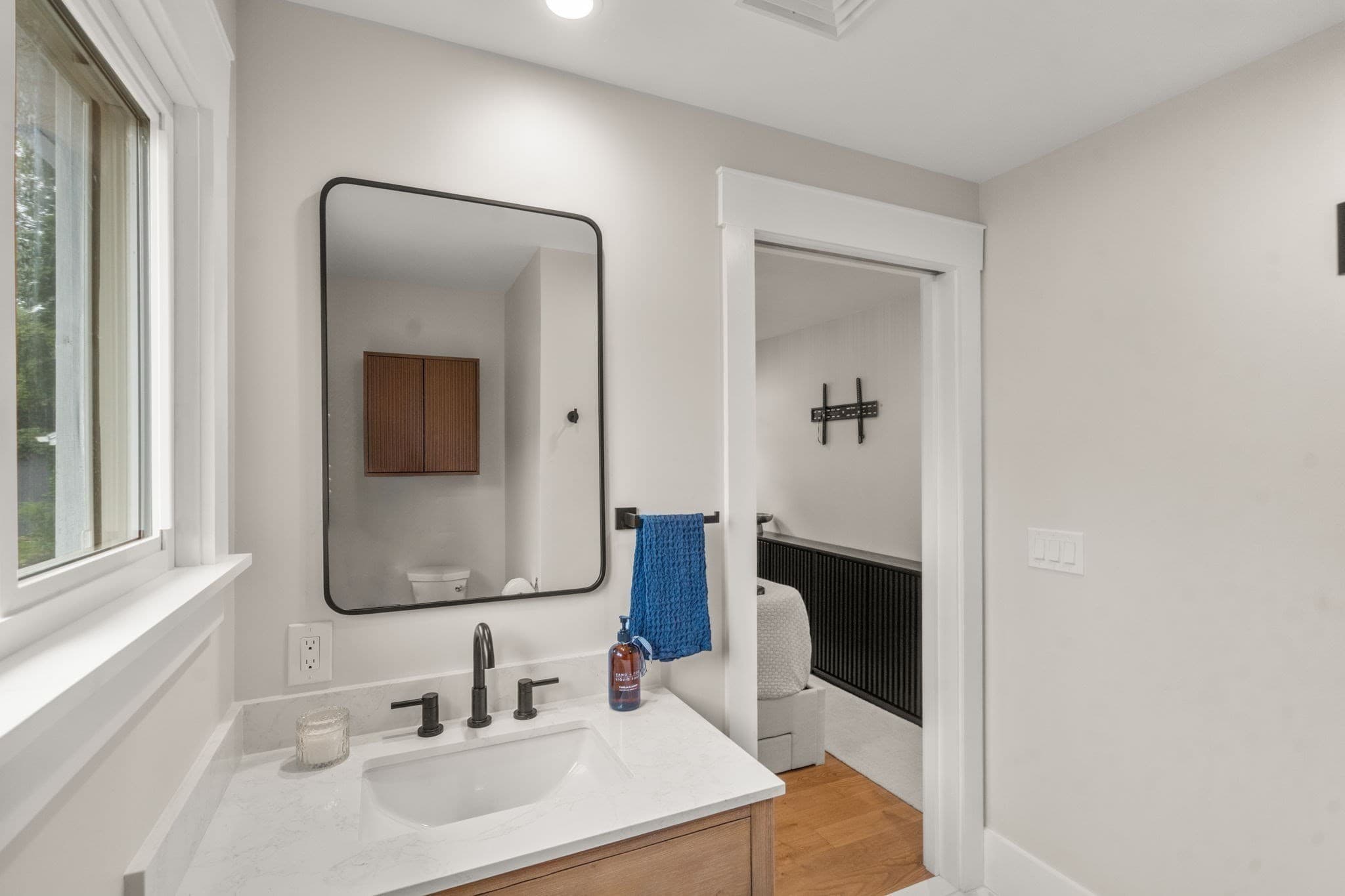 Single Family Residence at 52 Calef Ave, Swansea MA 02777, Swansea, photo 22 of 42