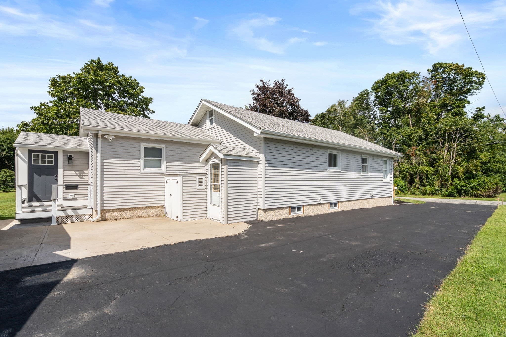 Single Family Residence at 52 Calef Ave, Swansea MA 02777, Swansea, photo 35 of 42
