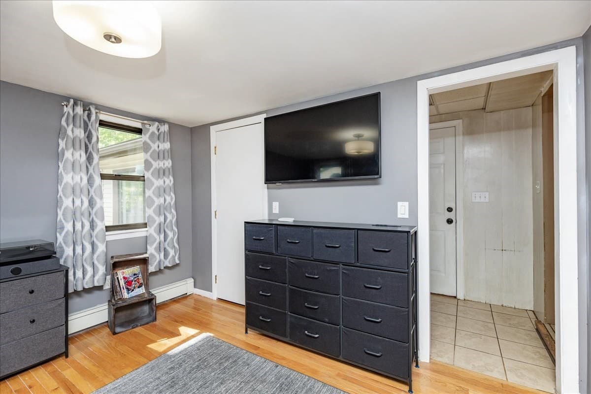 Single Family Residence at 8 Judith Road, Peabody MA 01960, Peabody, photo 13 of 42