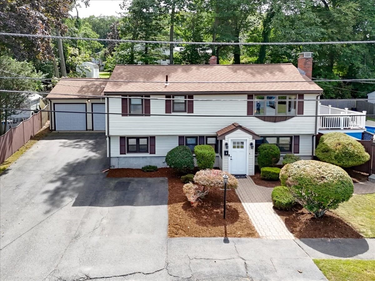 Single Family Residence at 8 Judith Road, Peabody MA 01960, Peabody, photo 3 of 42