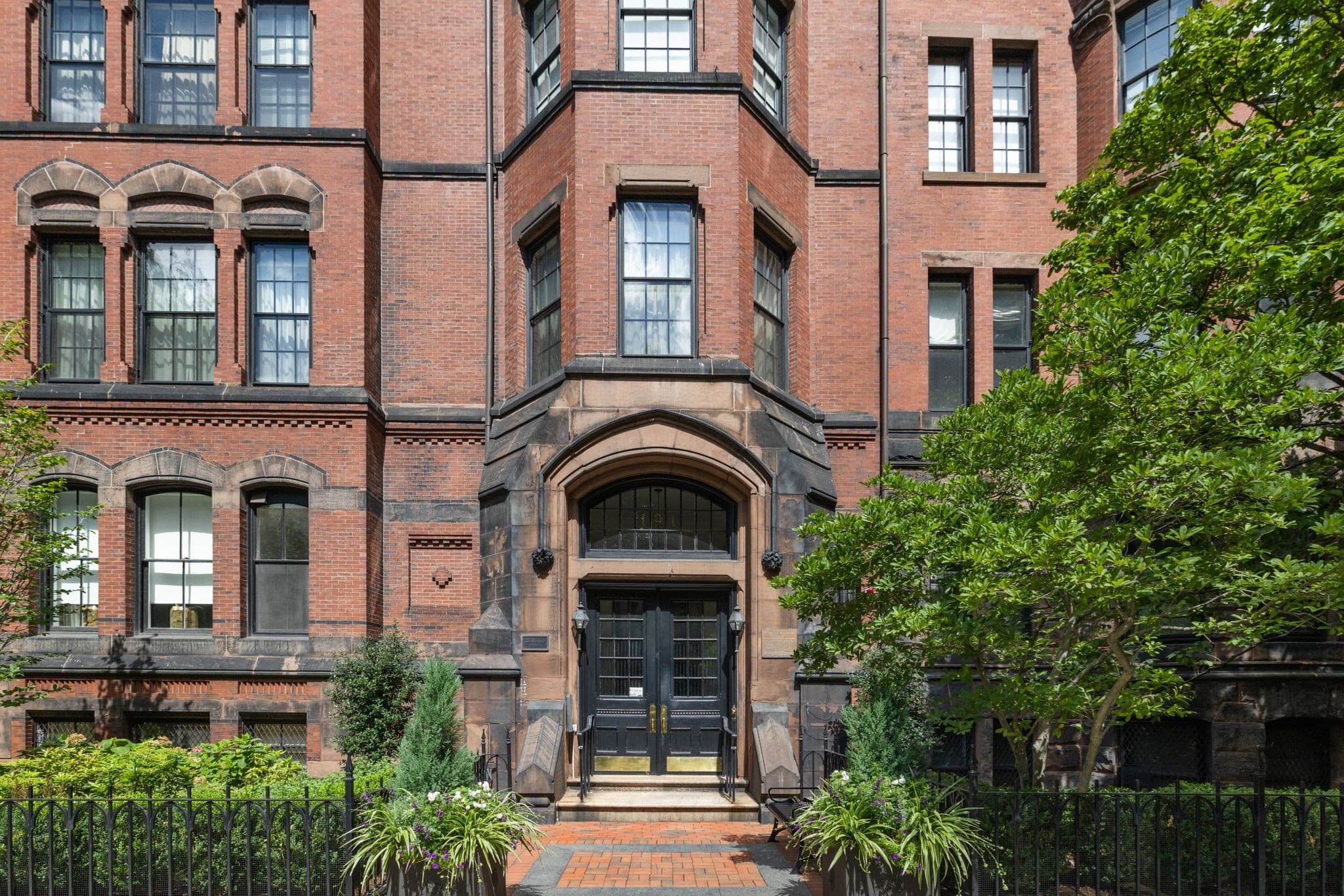 191 Commonwealth Avenue, Boston MA 02116