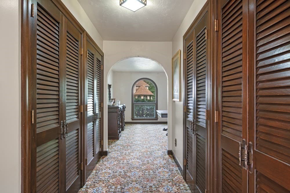Single Family Residence at 37 Phillips Beach Ave, Swampscott MA 01907, Swampscott, photo 13 of 36