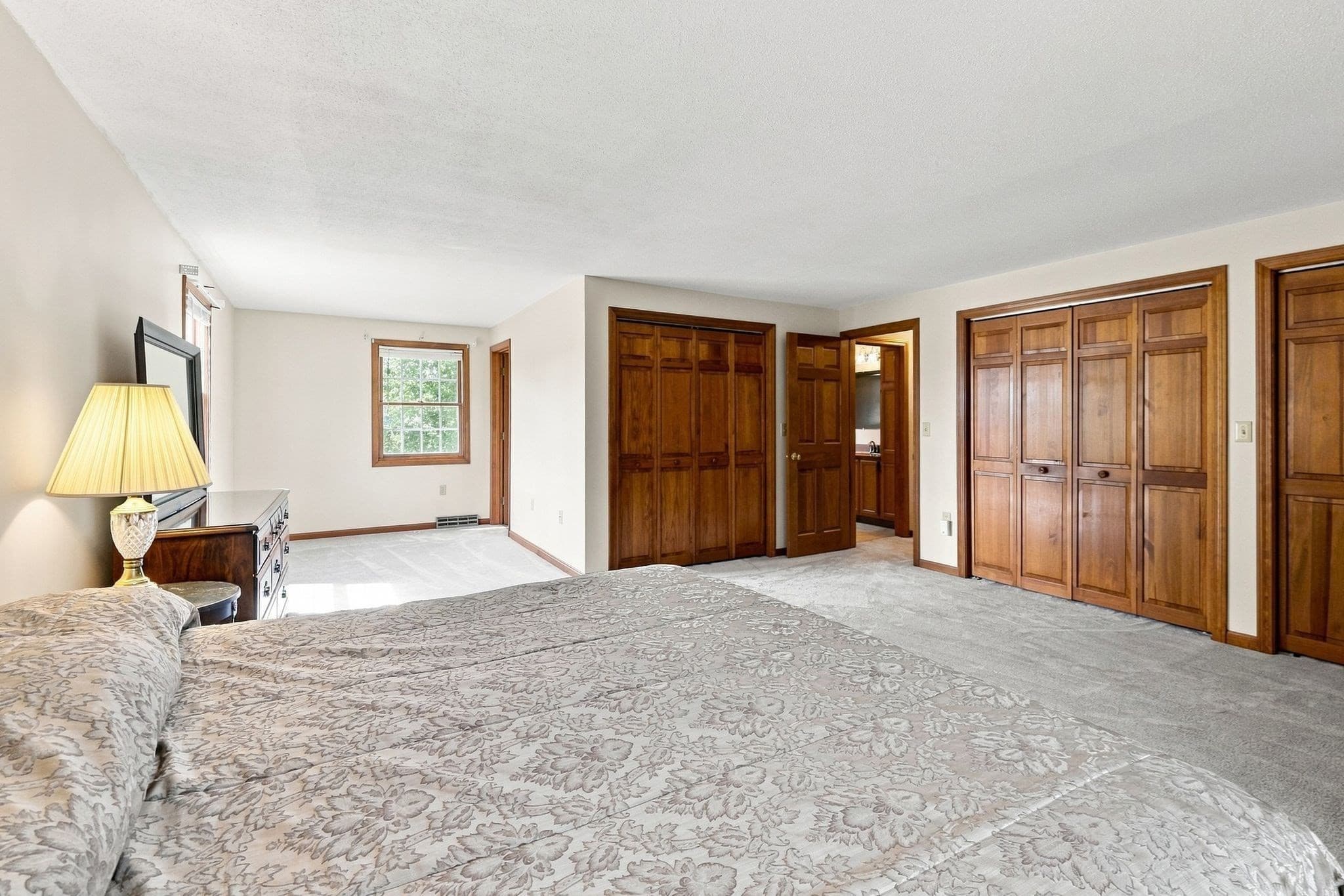 Single Family Residence at 89 Zachary Ln, Agawam MA 01001, Agawam, photo 22 of 42