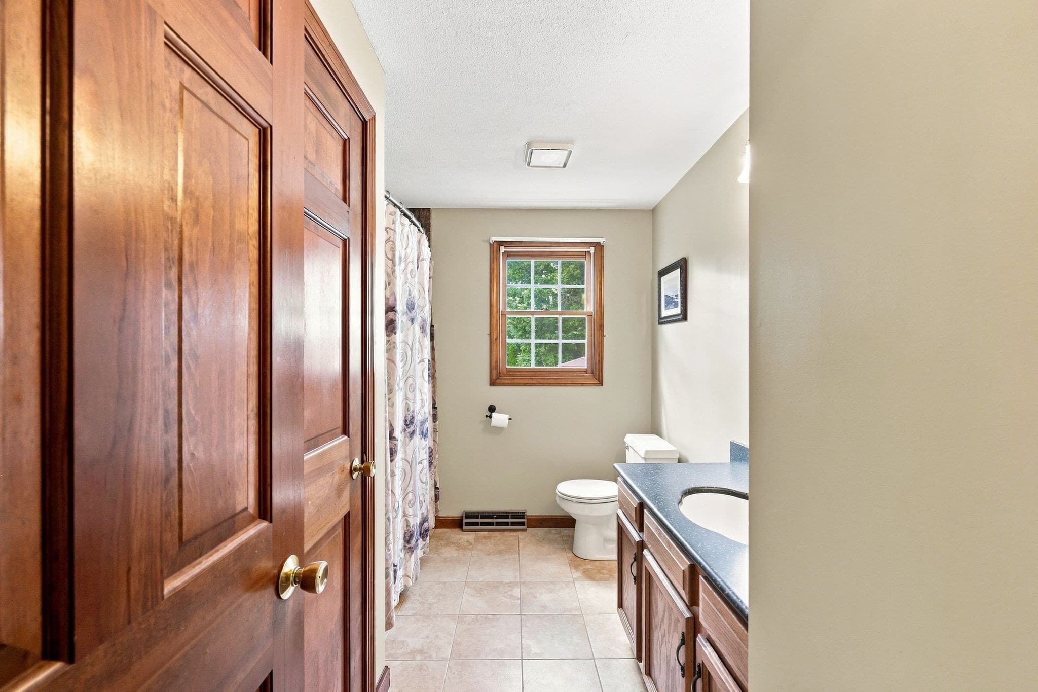 Single Family Residence at 89 Zachary Ln, Agawam MA 01001, Agawam, photo 18 of 42