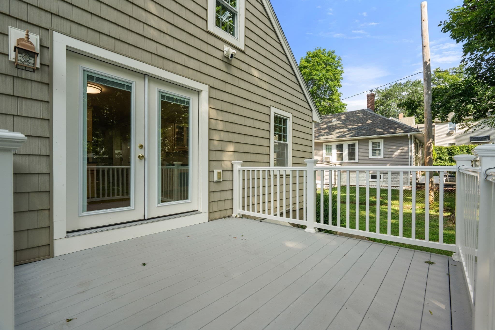 Single Family Residence at 26 Elliott St, Reading MA 01867, Reading, photo 17 of 22