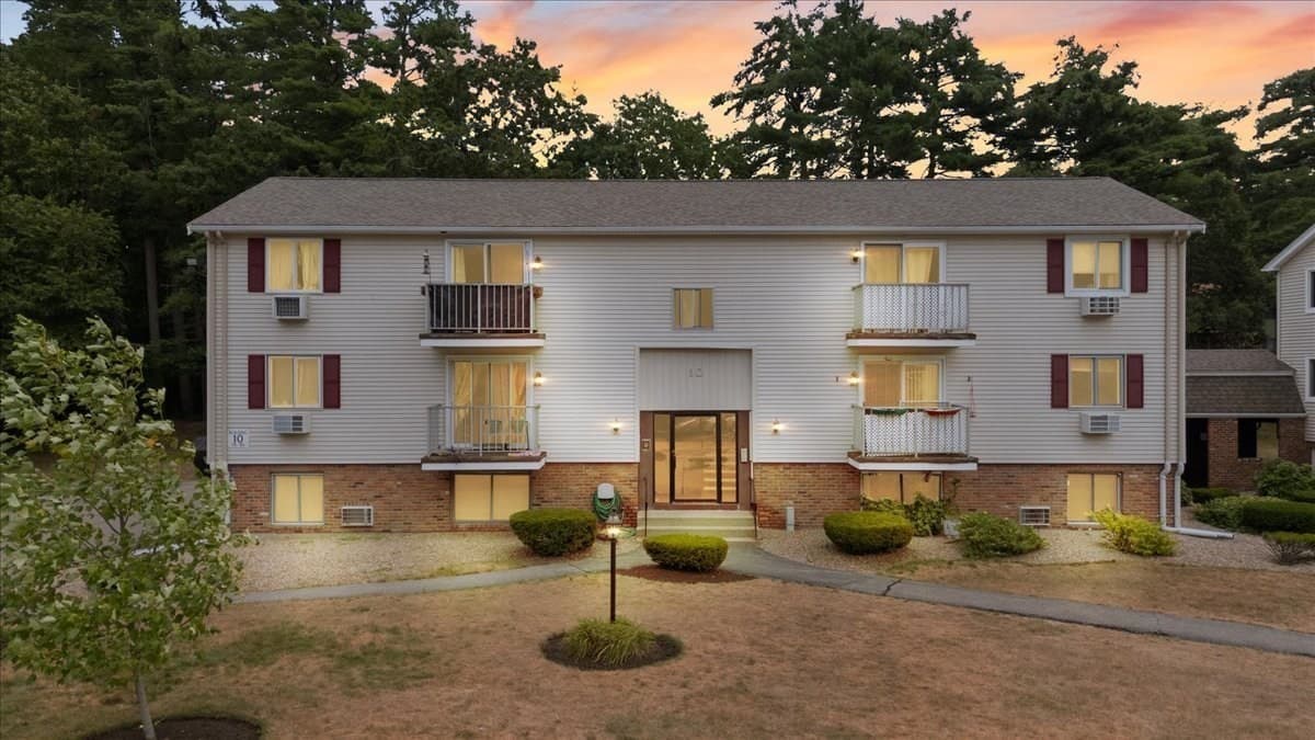 Condominium at 10 Royal Dane Dr # 79, Marshfield MA 02050, Marshfield, photo 14 of 14