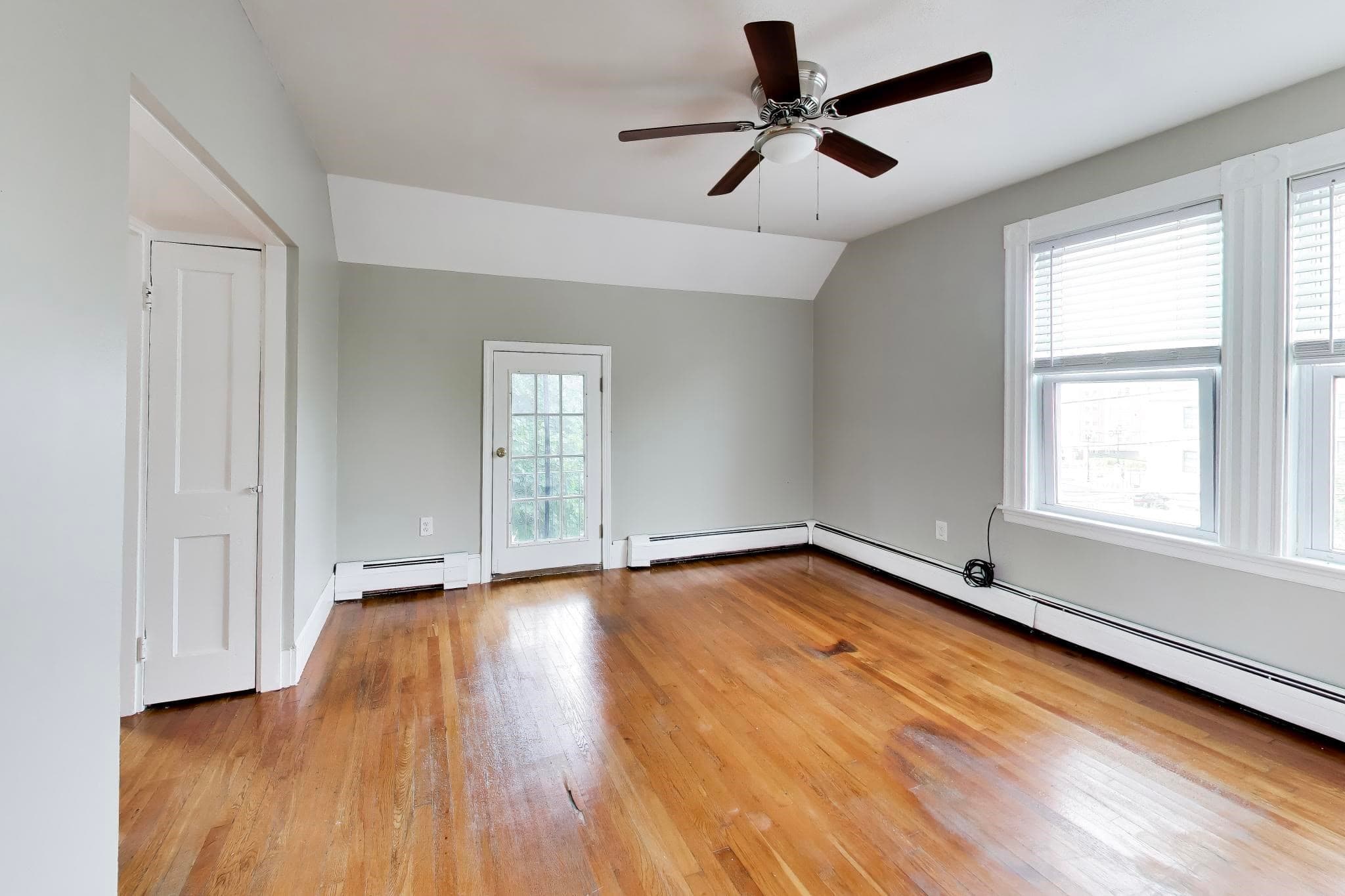 2 Family - 2 Units Up/Down at 9 Irving, Everett MA 02149, Everett, photo 13 of 39
