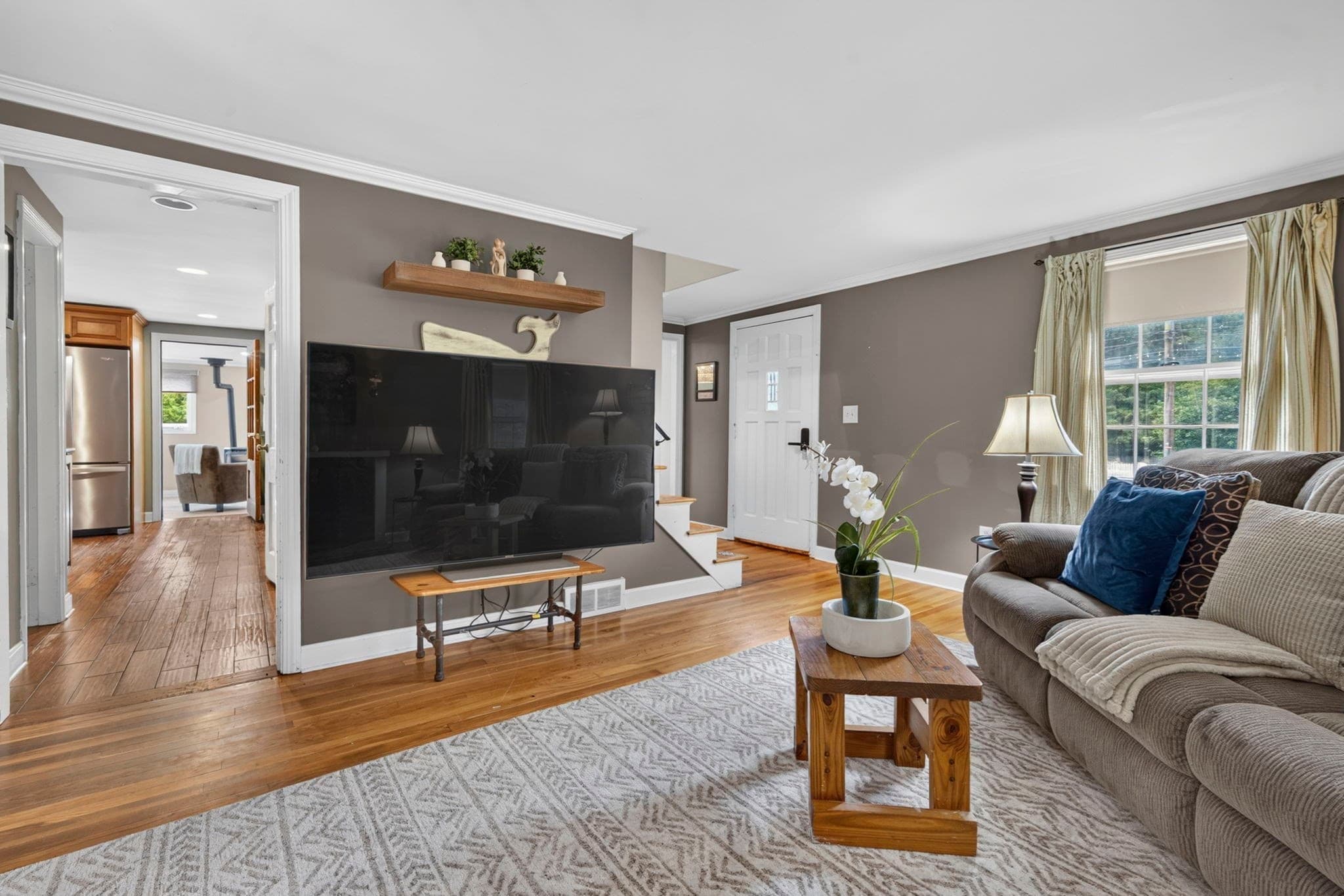 Single Family Residence at 105 Main St, Newbury MA 01922, Newbury, photo 9 of 32