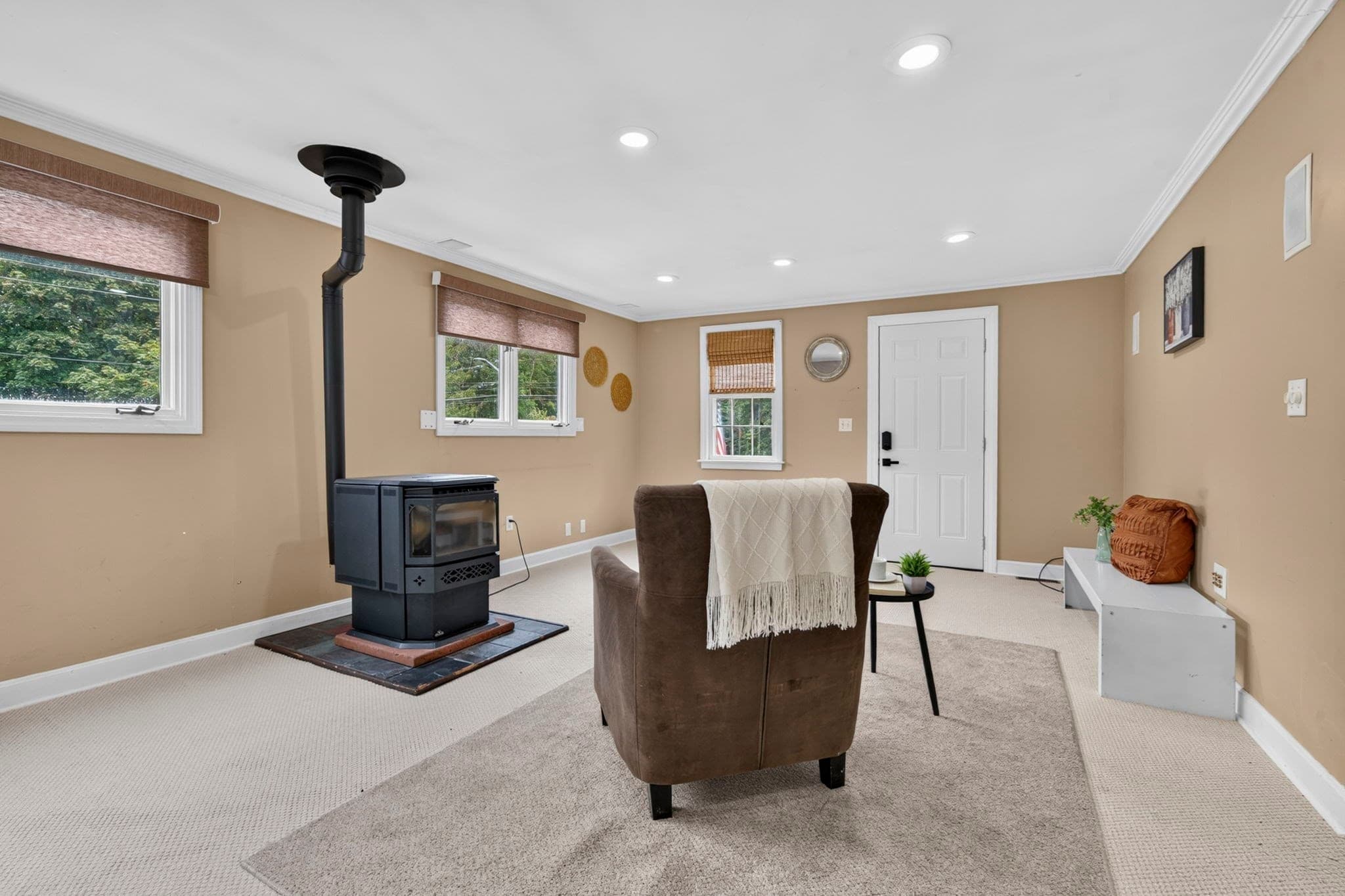 Single Family Residence at 105 Main St, Newbury MA 01922, Newbury, photo 14 of 32