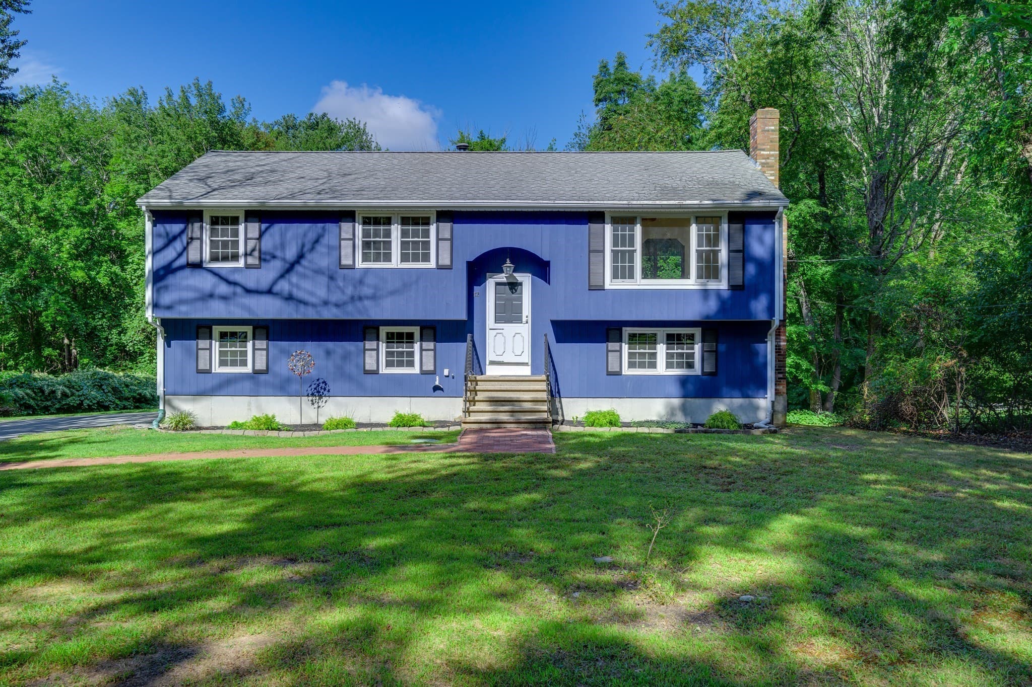 32 Thicket St, Abington MA 02351
