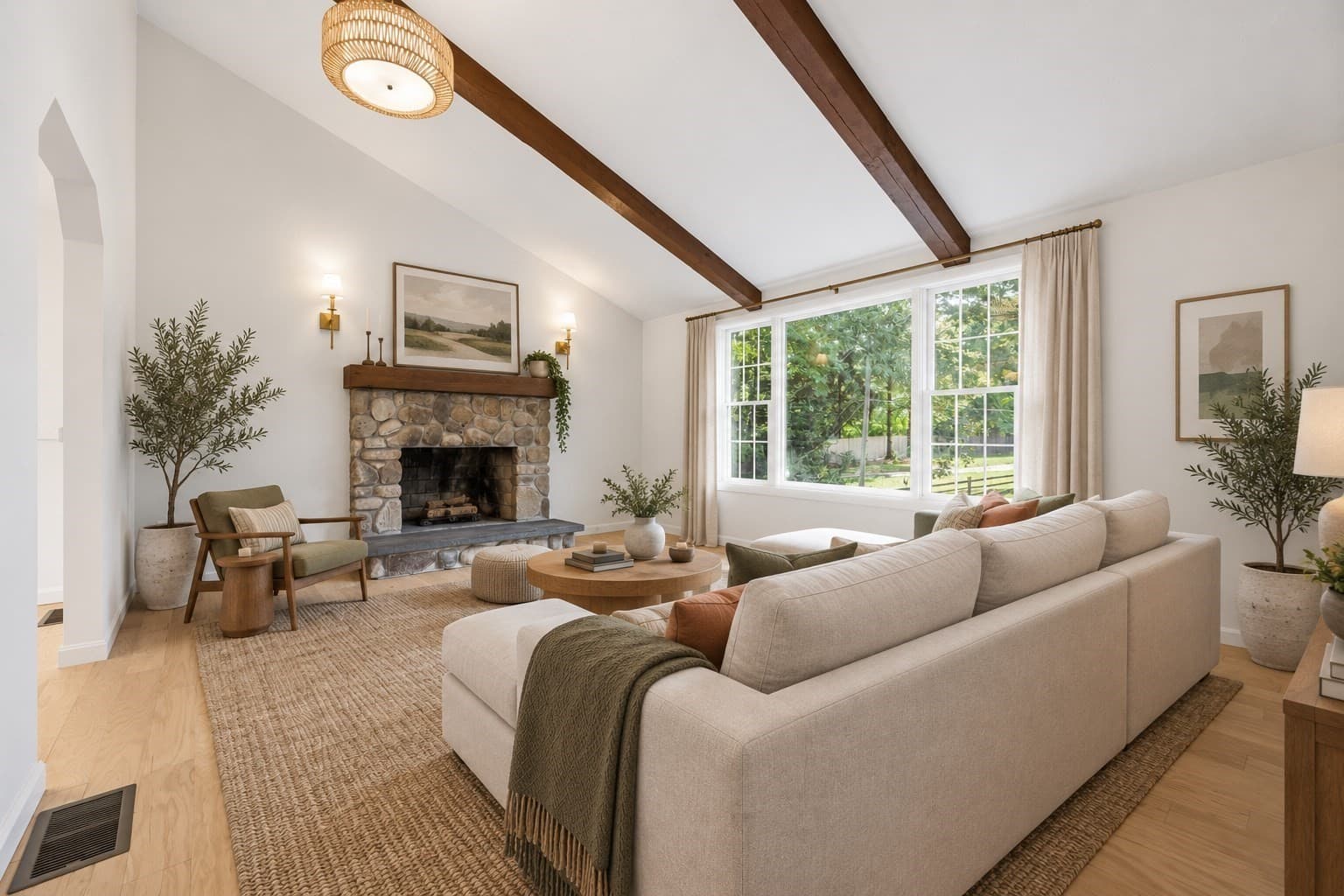 Single Family Residence at 32 Thicket St, Abington MA 02351, Abington, photo 5 of 19