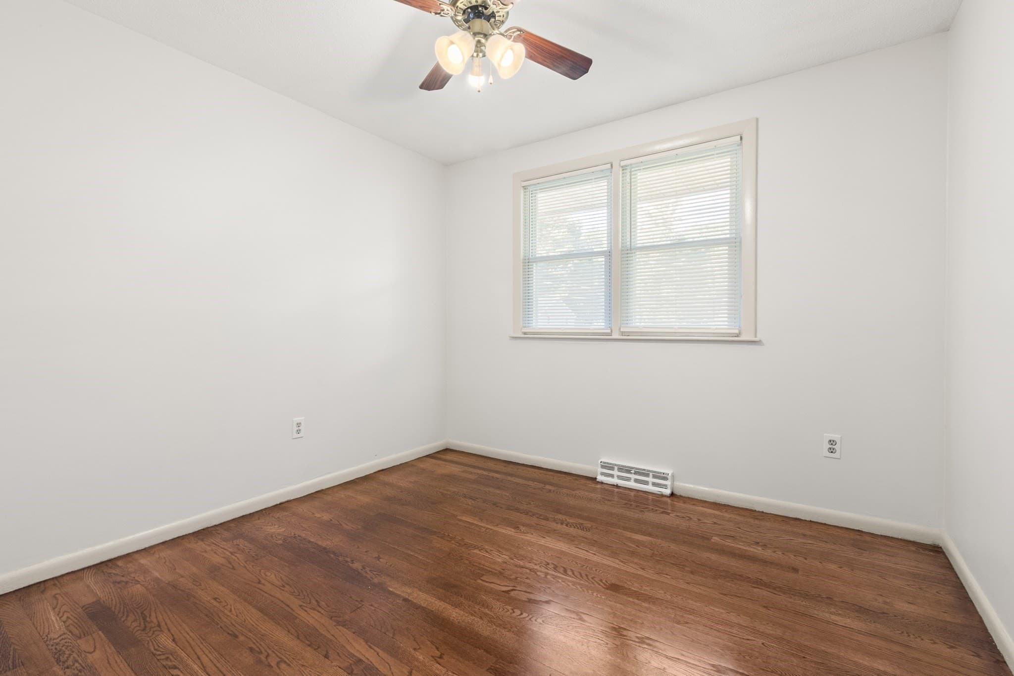 Single Family Residence at 10 Clark Rd, Groveland MA 01834, Groveland, photo 26 of 37