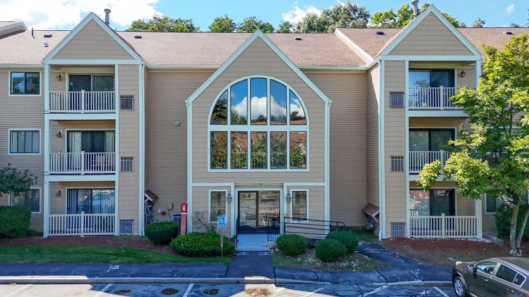 102 Hunter's Run # 102, Haverhill MA 01832