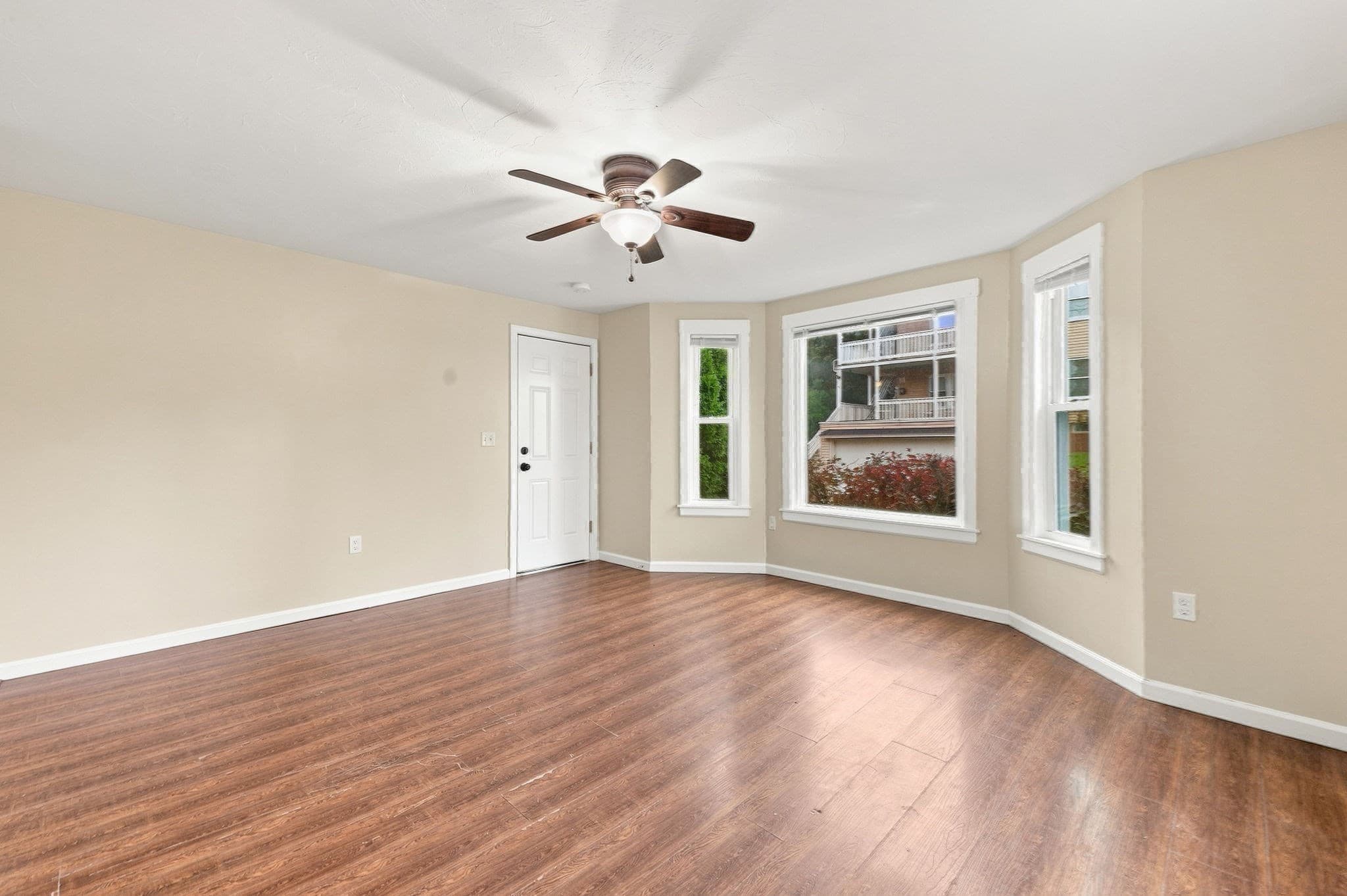 3 Family - 3 Units Up/Down at 27 Regan St, Gardner MA 01440, Gardner, photo 6 of 42