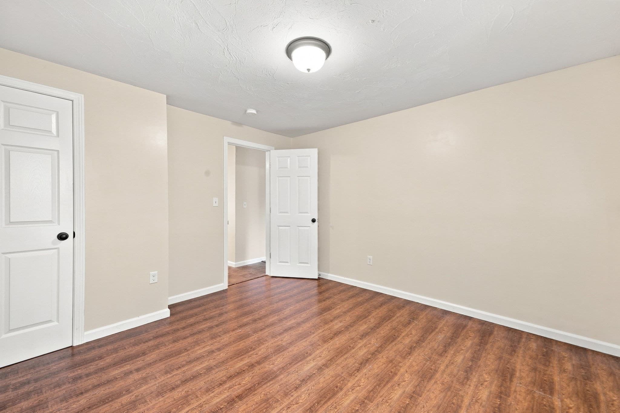 3 Family - 3 Units Up/Down at 27 Regan St, Gardner MA 01440, Gardner, photo 15 of 42