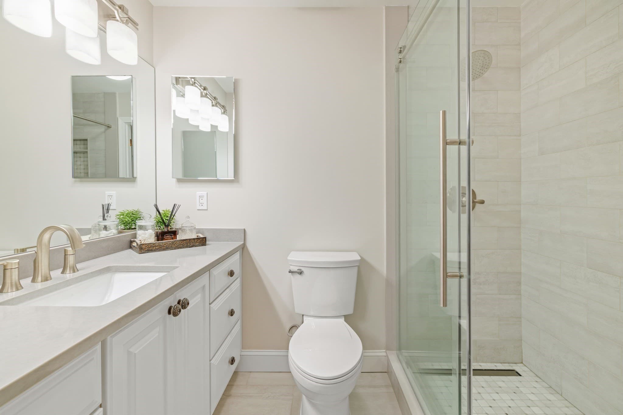 Condominium at 30 Monument Square # 207, Boston MA 02129, Boston, photo 14 of 27