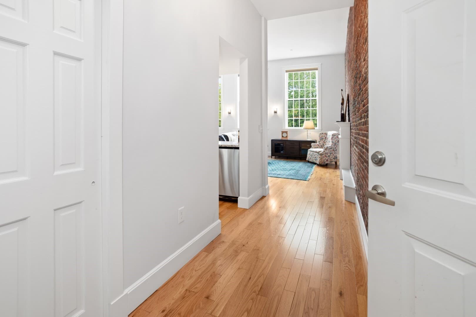 Condominium at 52 Sanborn Street # 202, Reading MA 01867, Reading, photo 7 of 38