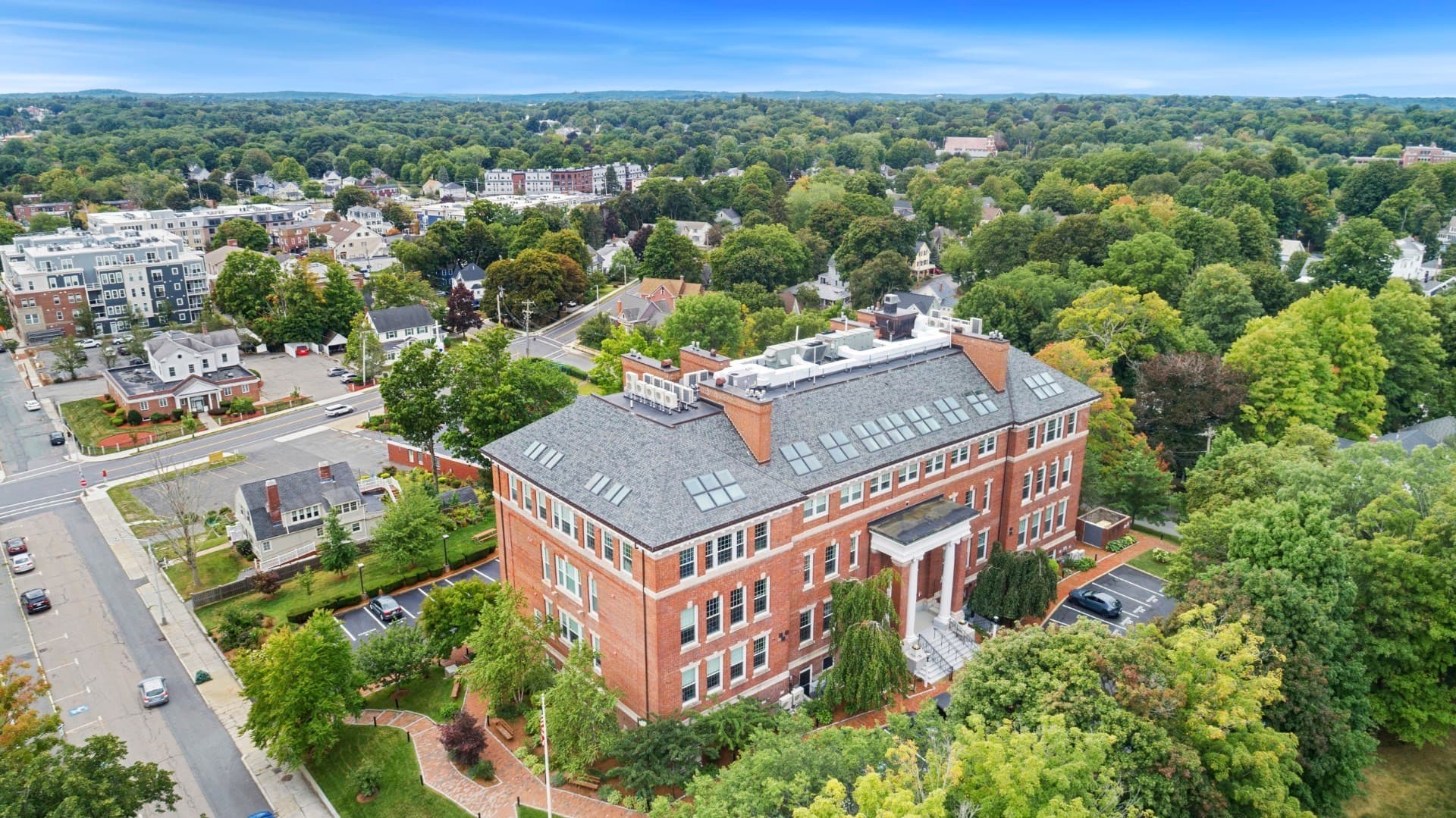Condominium at 52 Sanborn Street # 202, Reading MA 01867, Reading, photo 32 of 38