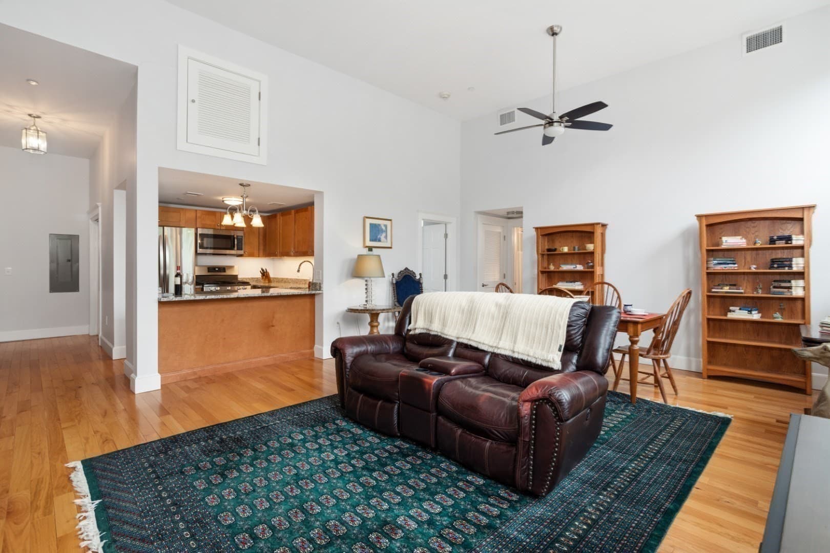 Condominium at 52 Sanborn Street # 202, Reading MA 01867, Reading, photo 14 of 38