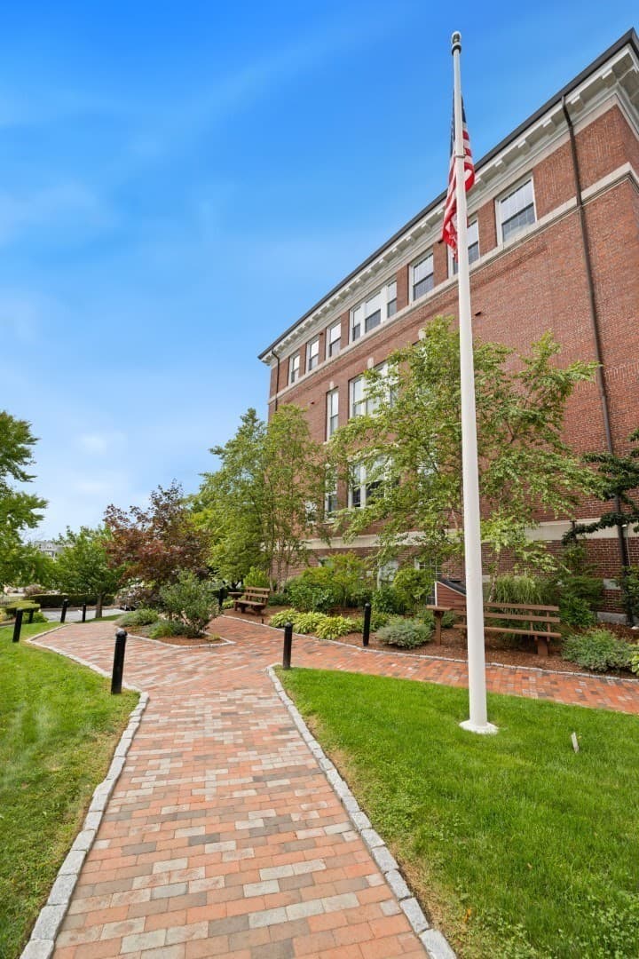 Condominium at 52 Sanborn Street # 202, Reading MA 01867, Reading, photo 29 of 38