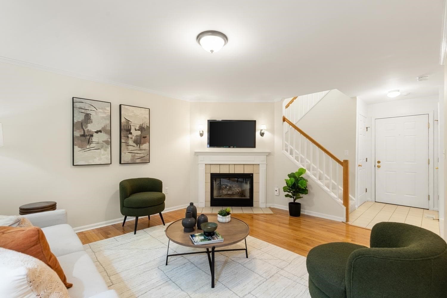 Condominium at 14 N Commons # C, Lincoln MA 01773, Lincoln, photo 10 of 38
