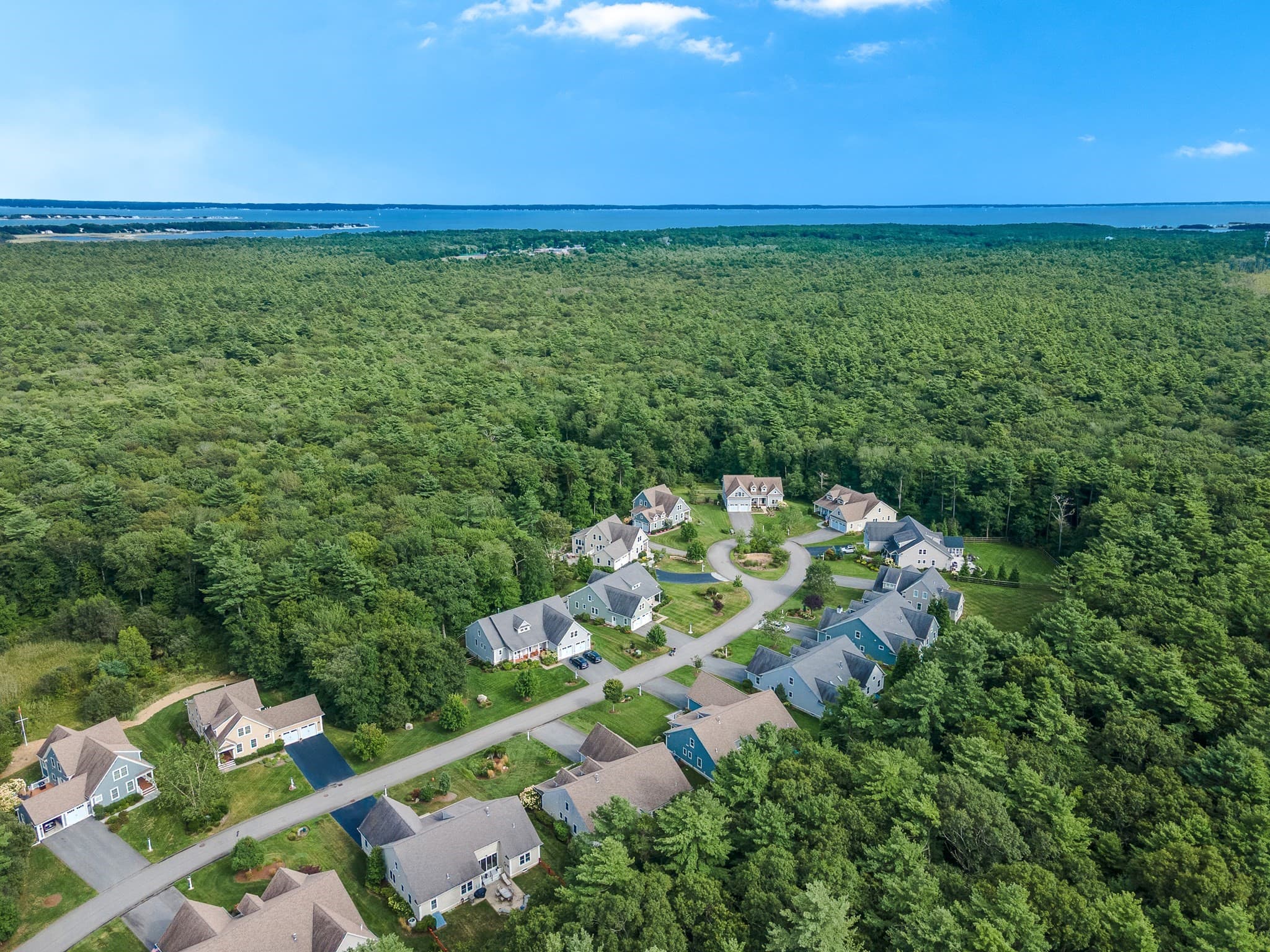 Single Family Residence at 12 Fieldstone Dr, Mattapoisett MA 02739, Mattapoisett, photo 33 of 34
