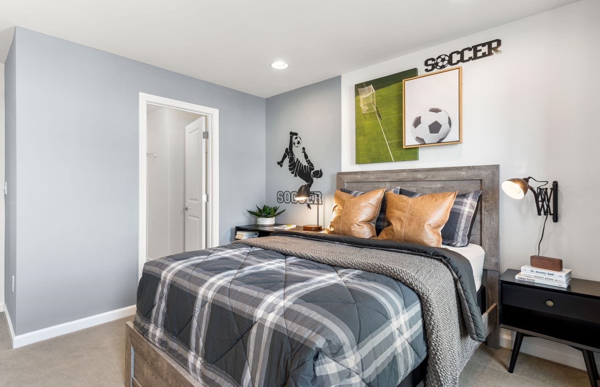 Condominium at 31 Emerald Run # 18, Shrewsbury MA 01545, Shrewsbury, photo 17 of 20