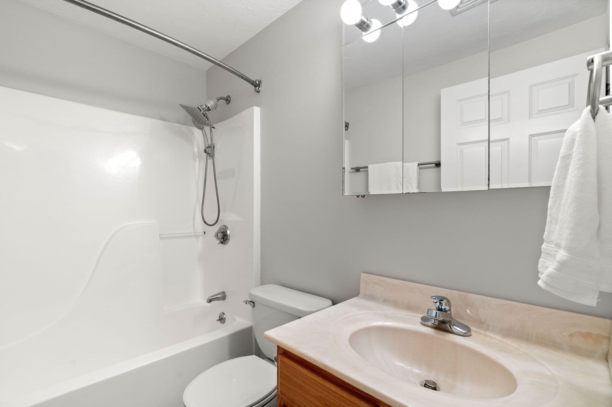 Condominium at 201 Main St # 2, Woburn MA 01801, Woburn, photo 28 of 42