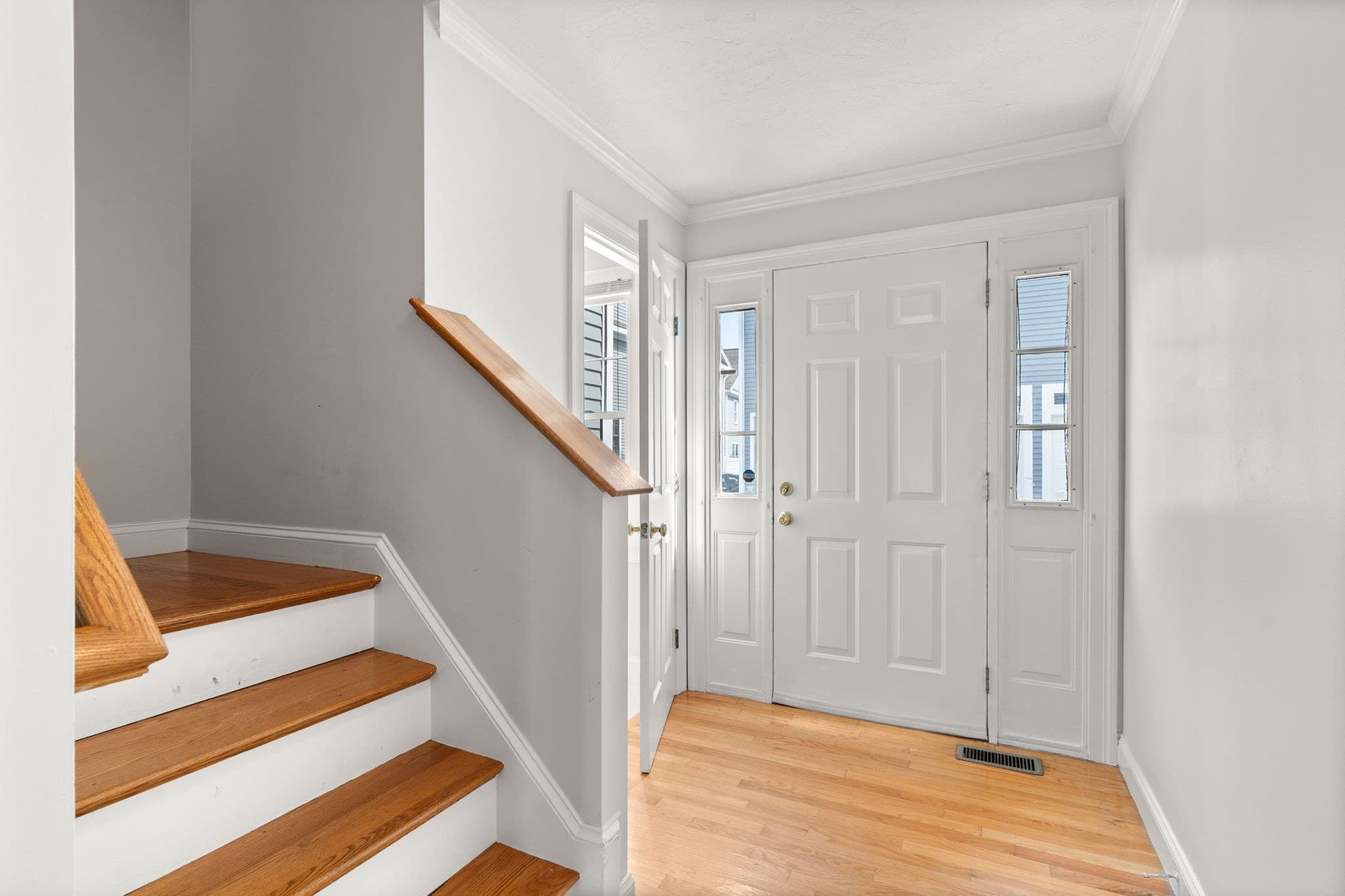 Condominium at 201 Main St # 2, Woburn MA 01801, Woburn, photo 18 of 42