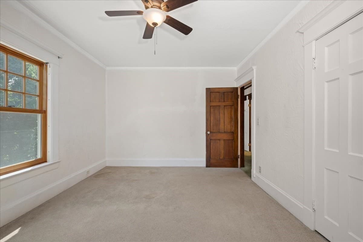Single Family Residence at 1140 Northampton St, Holyoke MA 01040, Holyoke, photo 28 of 41