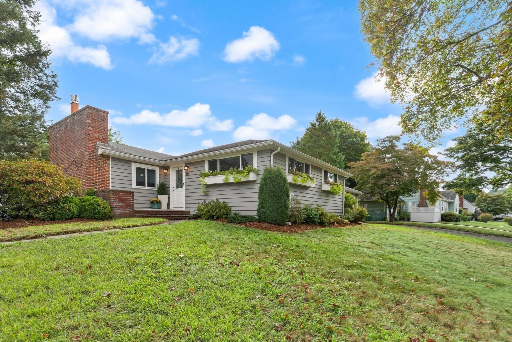 Single Family Residence at 161 Dodge St, Beverly MA 01915, Beverly, photo 24 of 28