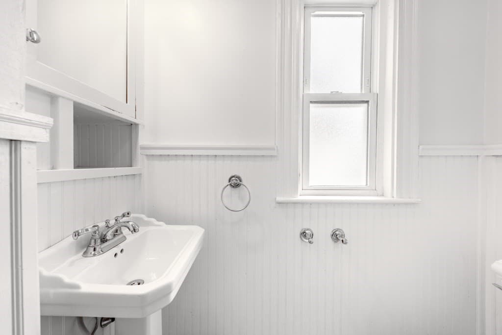 Single Family Residence at 136 Elm Street, Cambridge MA 02140, Cambridge, photo 26 of 30