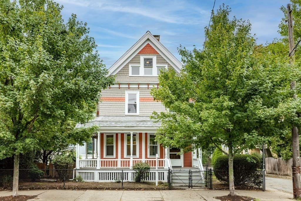136 Elm Street, Cambridge MA 02140