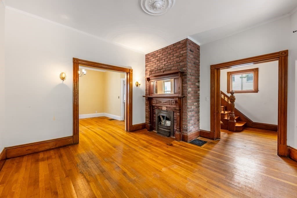 Single Family Residence at 136 Elm Street, Cambridge MA 02140, Cambridge, photo 10 of 30